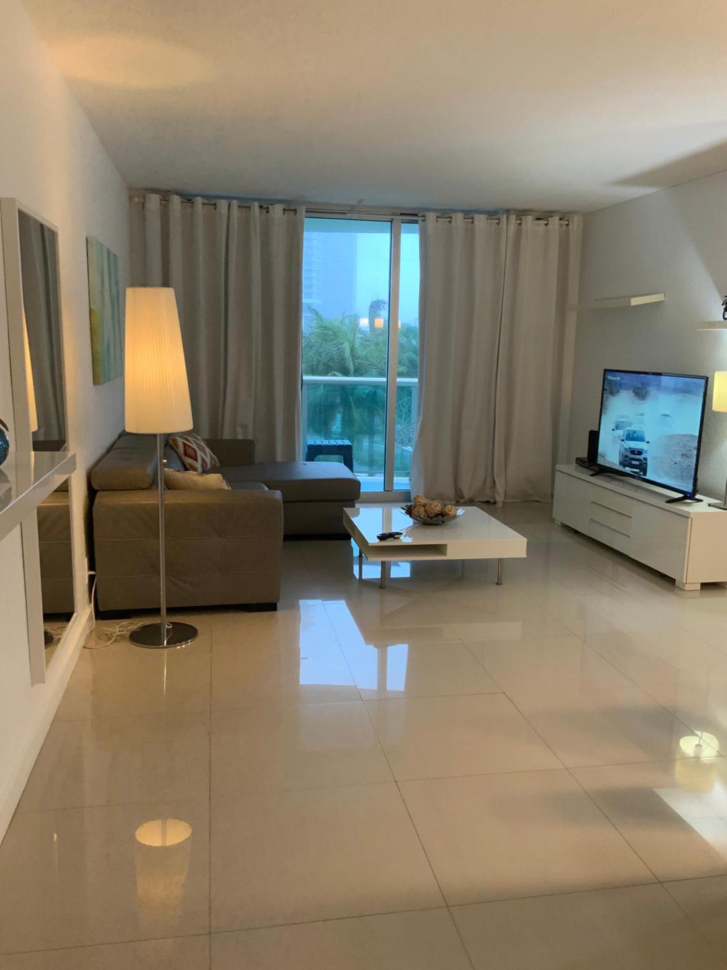 Lovely Beach Apartment By Miami Te Espera- Hollywood 5U Exterior foto